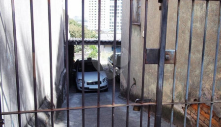 Sobrado à venda com 3 quartos em Santana, São Paulo, SP
