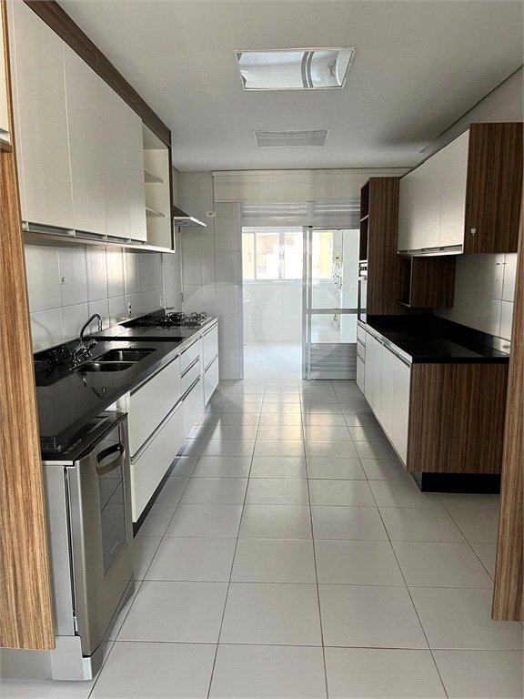 Apartamento à venda com 3 suítes em Vila Andrade, São Paulo, SP