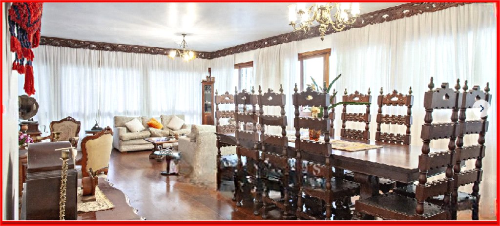 Casa à venda com 3 quartos, sendo 1 suíte, em Pinheiros, São Paulo, SP