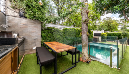 Casa à venda com 4 suítes no condomínio New Port Village, São Paulo - SP