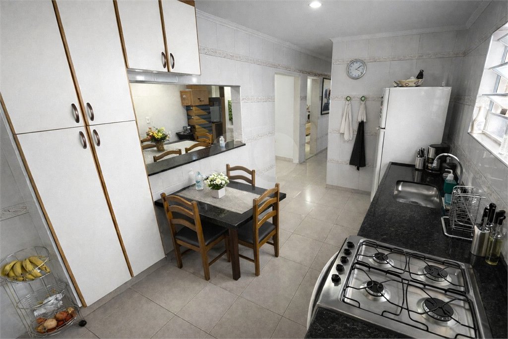 Casa Térrea à venda com 2 quartos, sendo 1 suíte, em Parque Esmeralda, São Paulo, SP