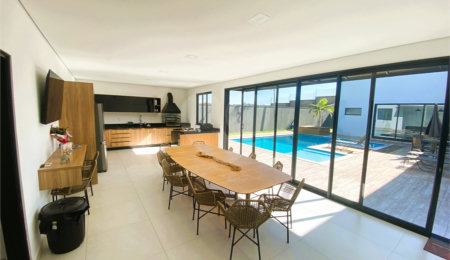 Casa à venda com 3 suítes no condomínio Saint Patrick, Sorocaba - SP
