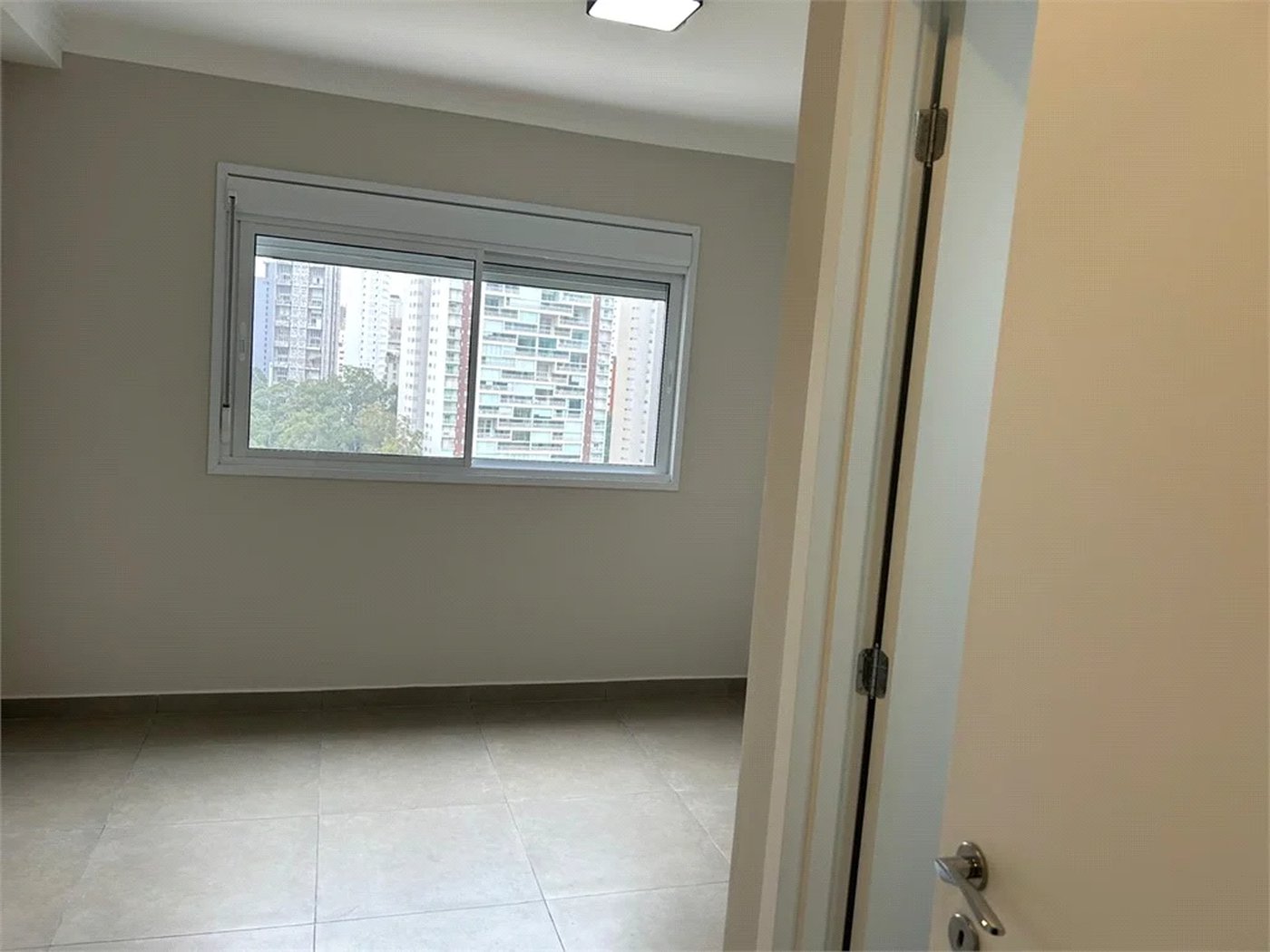 Apartamento à venda com 3 quartos, sendo 1 suíte, em Jardim Caboré, São Paulo, SP