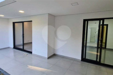 Casa à venda com 3 suítes no condomínio Reserva dos Vinhedos, Louveira - SP
