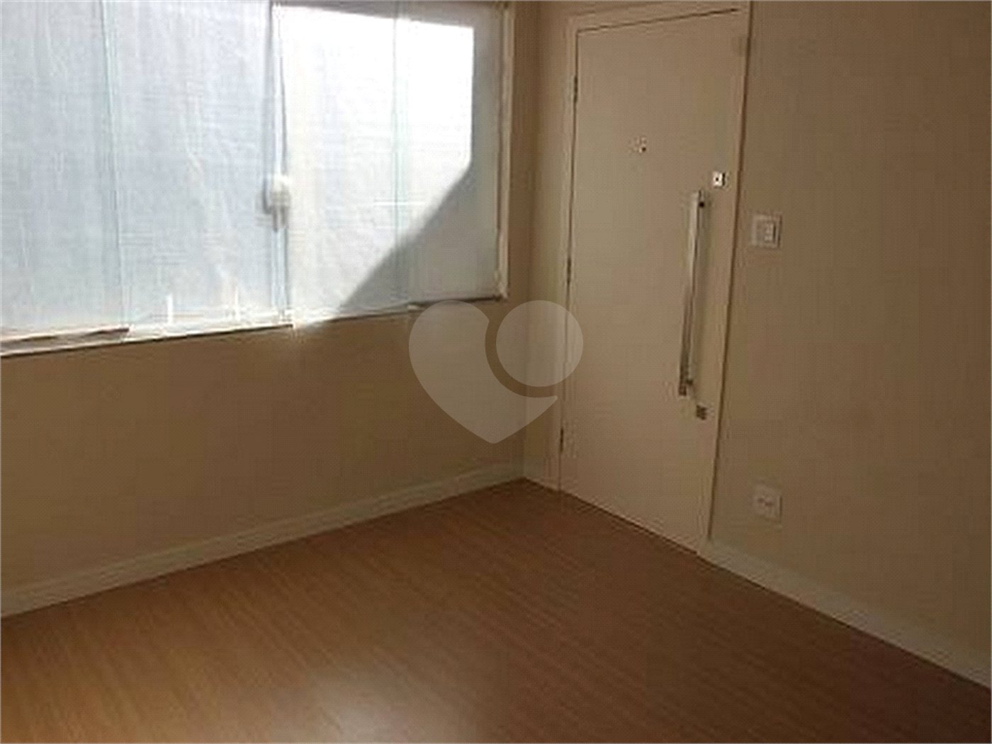 Sobrado à venda com 3 quartos, sendo 2 suítes, em Tremembé, São Paulo, SP
