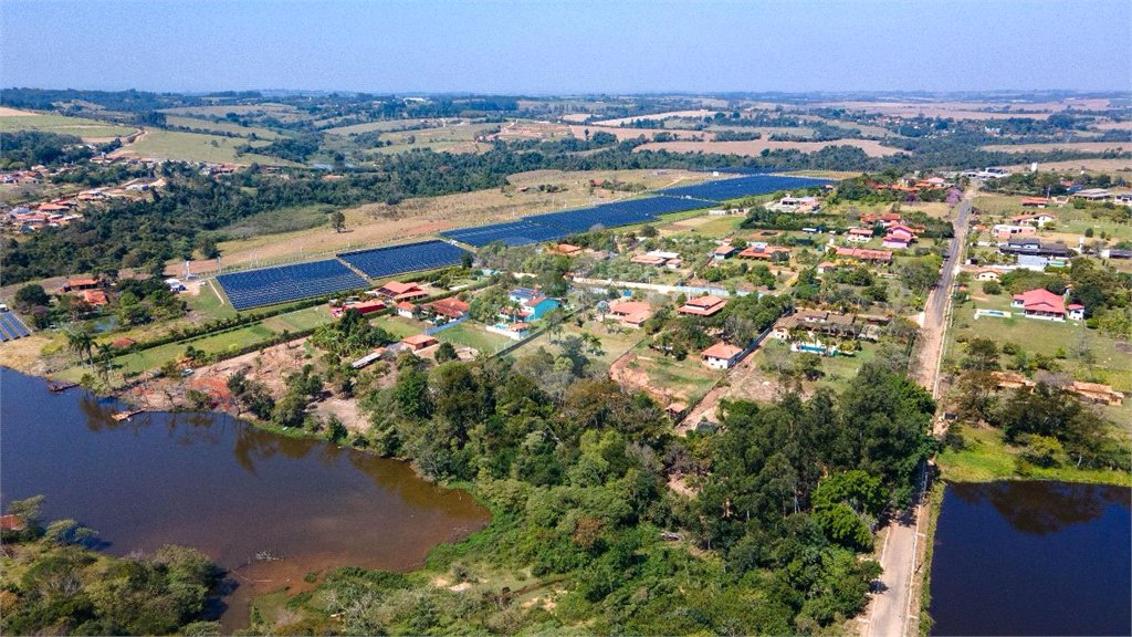 Chácara à venda com 7 quartos, sendo 3 suítes, em Recanto dos Bandeirantes, Porto Feliz, SP