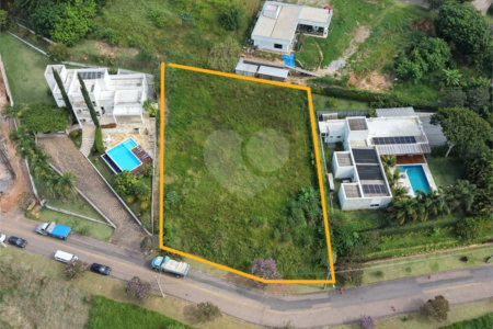 Terreno à venda no condomínio Jardim Primavera, Louveira - SP