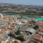 Terreno à venda com 1 suíte no condomínio Picollo Villaggio, Louveira - SP