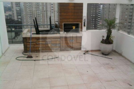Apartamento à venda com 3 suítes em Campo Belo, São Paulo, SP