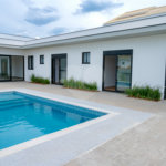 Casa à venda com 3 suítes no condomínio Village Saint Charbel, Araçoiaba da Serra - SP
