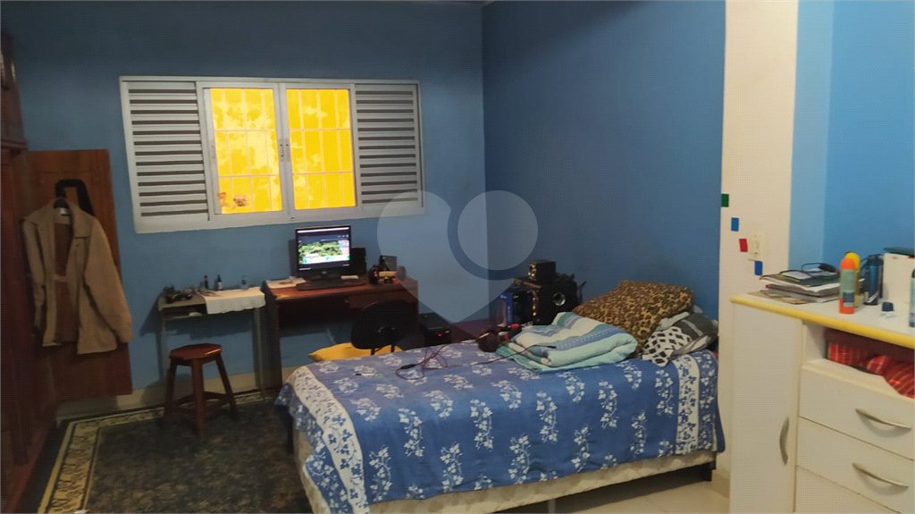Casa à venda com 4 quartos, sendo 1 suíte,  em Vila Mogilar, Mogi das Cruzes, SP
