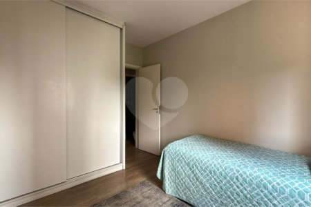 Apartamento à venda com 3 quartos, sendo 1 suíte, em Vila Suzana, São Paulo, SP