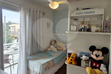 Sobrado à venda com 2 suítes em Vila Constança, São Paulo, SP