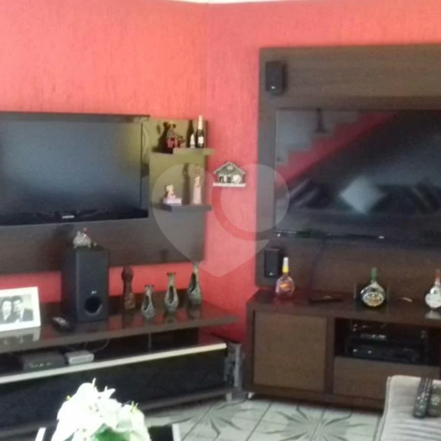 Sobrado à venda com 3 quartos em Vila Maria Alta, São Paulo, SP