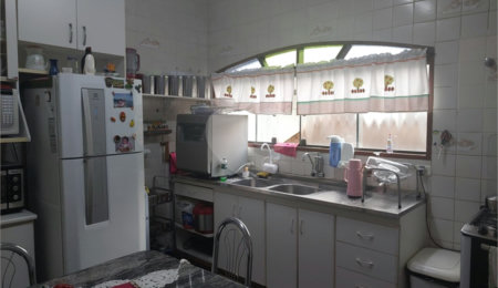 Casa à venda com 4 quartos, sendo 1 suíte,  em Lavapés, Mairiporã, SP