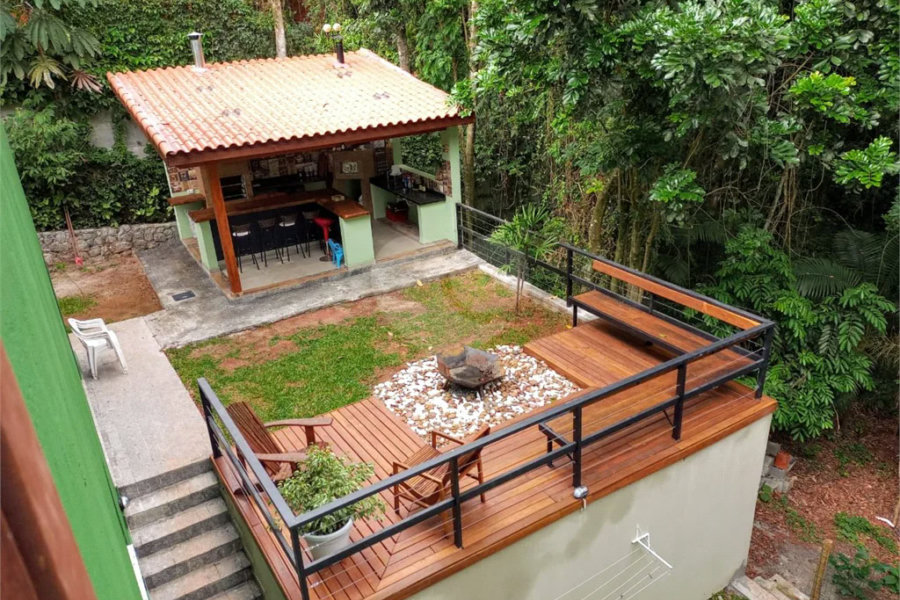Casa à venda ou para alugar com 5 quartos, sendo 4 suítes, no condomínio Associação Reserva das Hortênsias, Mairiporã - SP