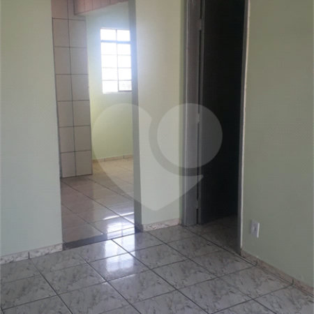 Casa à venda com 2 quartos em Núcleo Residencial Castelo Branco, São Carlos, SP