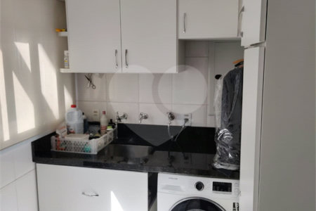 Casa à venda com 3 quartos, sendo 1 suíte,  no condomínio Residencial Jardim das Palmeiras, Vinhedo - SP