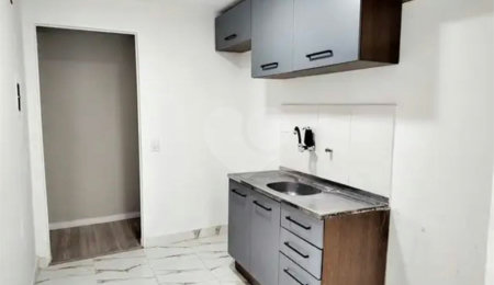 Apartamento à venda com 2 quartos em Jardim Santa Mônica, São Paulo, SP