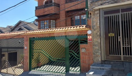 Sobrado à venda com 3 quartos, sendo 1 suíte,  em Santa Teresinha, São Paulo, SP