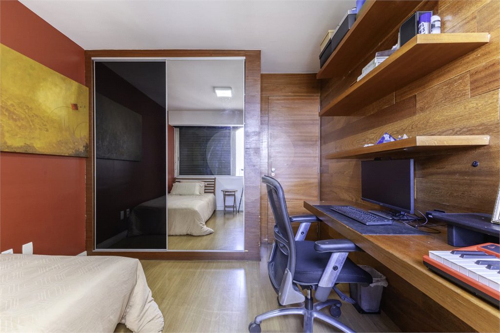 Apartamento à venda com 3 quartos, sendo 1 suíte, em Bela Vista, São Paulo, SP