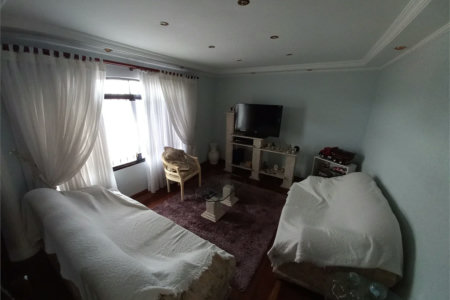 Sobrado à venda com 3 quartos, sendo 1 suíte, em Jardim Umarizal, São Paulo, SP