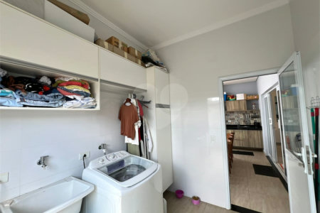 Casa à venda com 3 quartos, sendo 1 suíte,  no condomínio Golden Park Residence, Sorocaba - SP