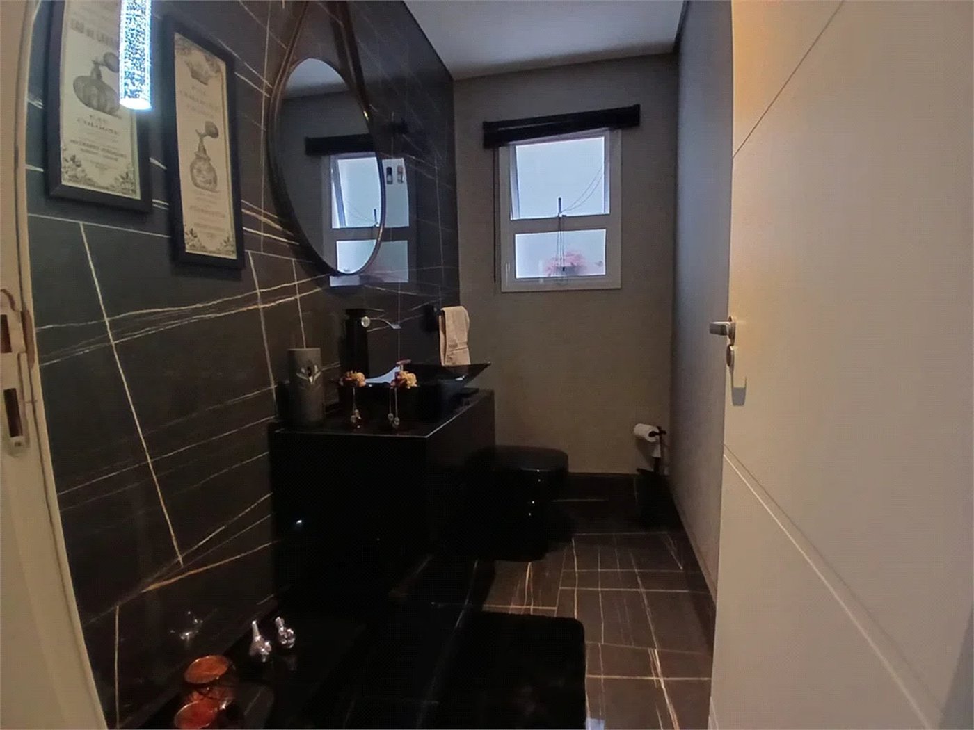 Sobrado à venda com 4 quartos, sendo 2 suítes, em Vila Ida, São Paulo, SP