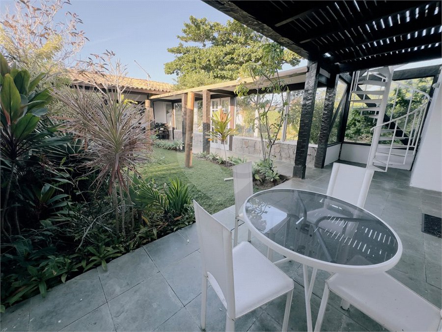 Casa à venda ou para alugar com 4 quartos em Praia Rasa, Armação dos Búzios, RJ