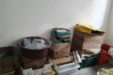 Casa à venda com 5 quartos, sendo 3 suítes, no condomínio Vilarejo, Rio de Janeiro - RJ
