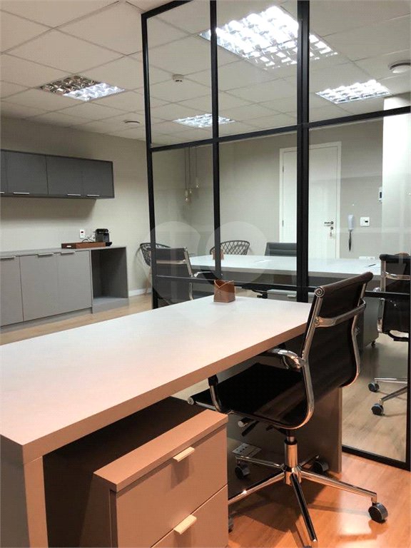 Sala à venda em Alto da Boa Vista, São Paulo, SP
