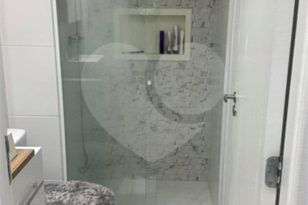 Apartamento à venda com 2 quartos em Piraporinha, Diadema, SP
