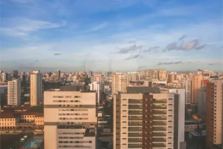 Apartamento à venda com 3 suítes em Vila Mariana, São Paulo, SP