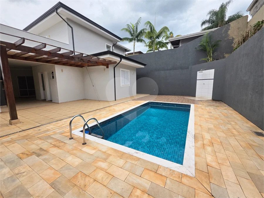 Casa para Locação no Condomínio Terras de São Francisco em Vinhedo/SP