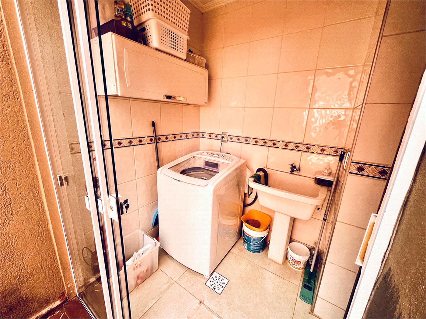 Casa à venda com 3 quartos, sendo 1 suíte, em Vila Nastri, Itapetininga, SP