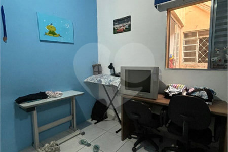 Sobrado à venda com 3 quartos, sendo 1 suíte,  em Jardim Regina, Indaiatuba, SP