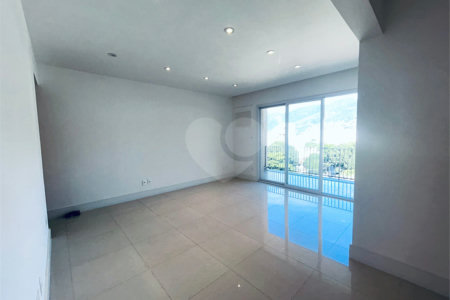 Apartamento à venda com 2 quartos, sendo 1 suíte, em Grajaú, Rio de Janeiro, RJ