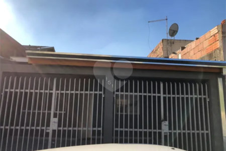 Casa à venda com 3 quartos, sendo 1 suíte, em Jardim Santa Júlia, São José dos Campos, SP