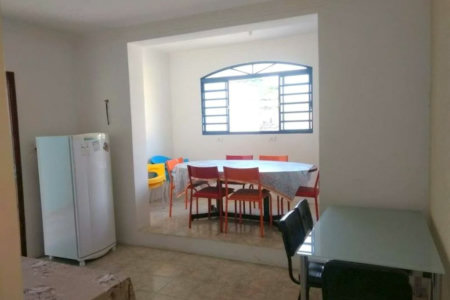 Casa à venda com 3 quartos, sendo 1 suíte, em Jardim Rosa Maria, São Paulo, SP