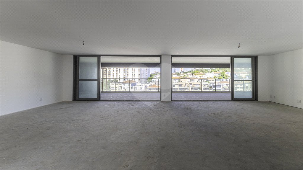 Apartamento à venda com 4 quartos, sendo 3 suítes, em Perdizes, São Paulo, SP