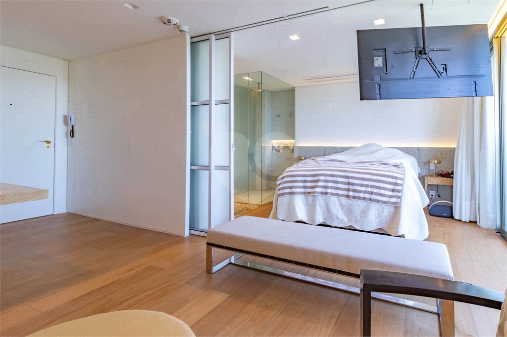 Apartamento à venda ou para alugar com 1 quarto em Vila Olímpia, São Paulo, SP