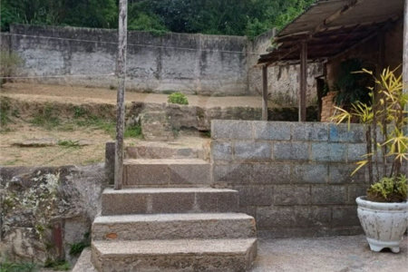 Casa à venda com 4 quartos em Estação, São Roque, SP