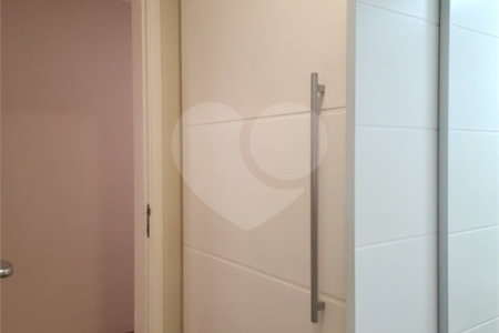 Apartamento à venda com 4 suítes em Granja Julieta, São Paulo, SP