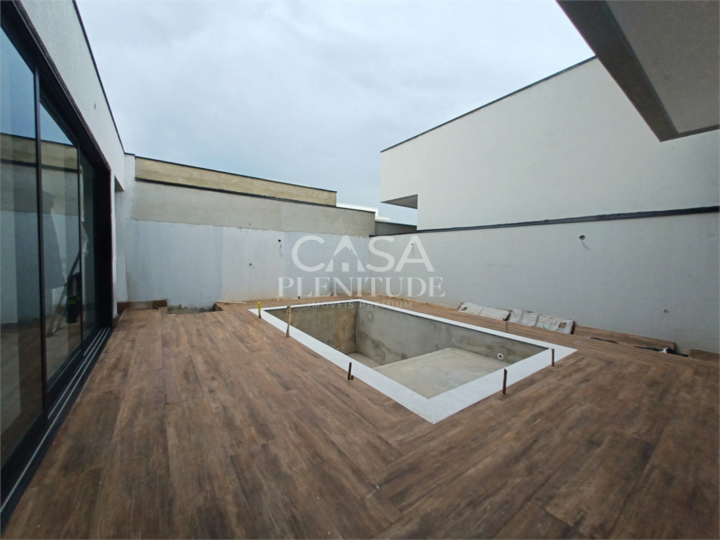Casa em condomínio à venda com 4 suítes em Jardim Residencial Chácara Ondina, Sorocaba, SP