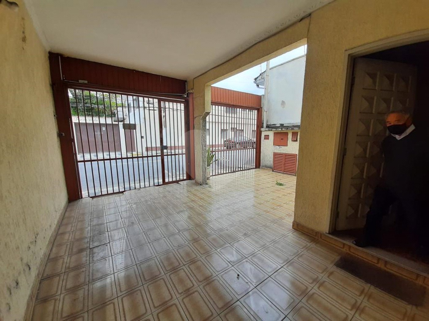 Casa à venda com 4 quartos, sendo 1 suíte,  no Centro, Mogi das Cruzes, SP