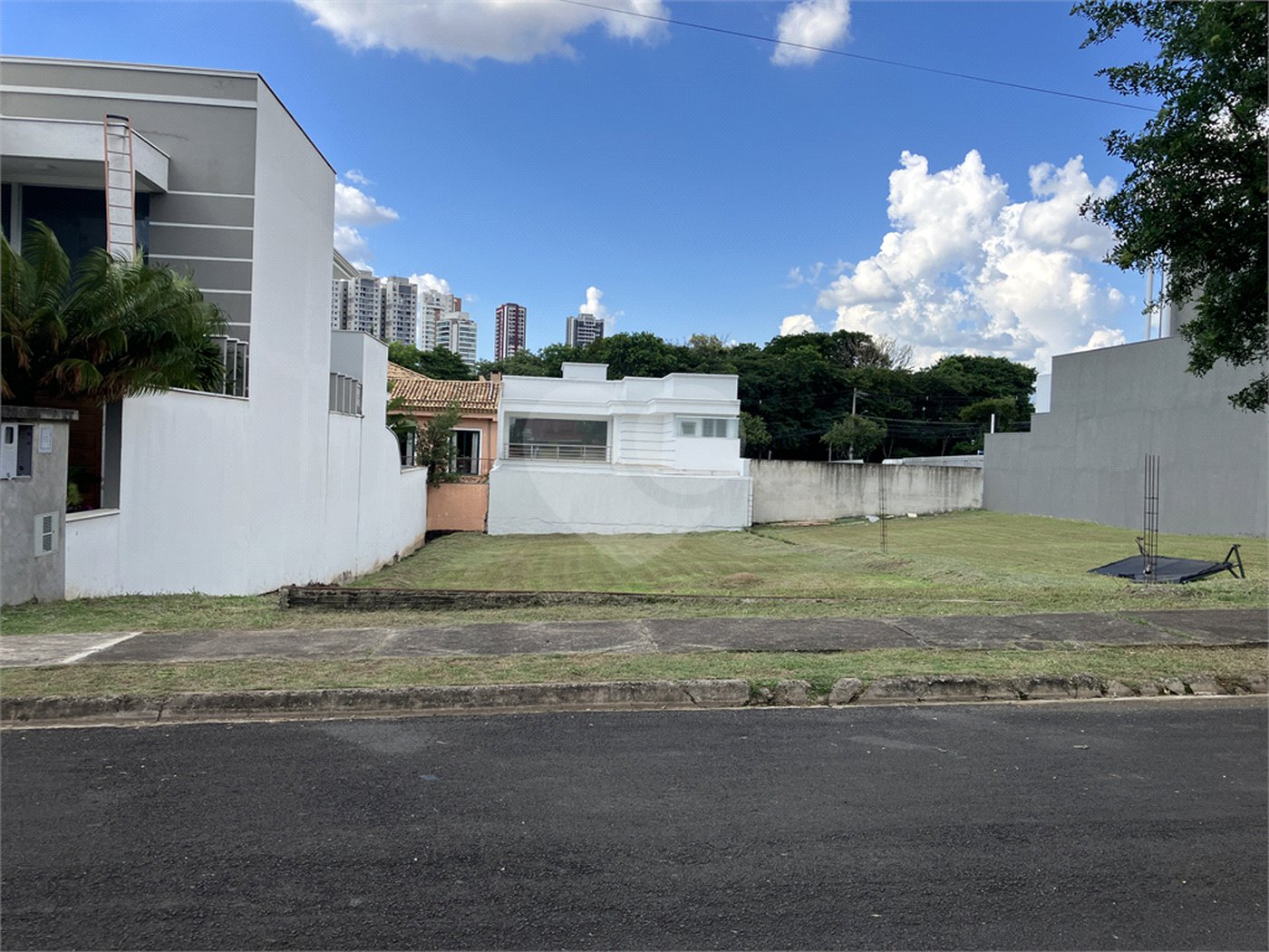 Terreno à venda no condomínio Sunset, Sorocaba - SP