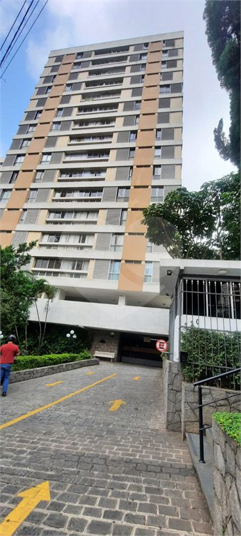 Apartamento à venda com 3 quartos, sendo 1 suíte,  em Sumarezinho, São Paulo, SP