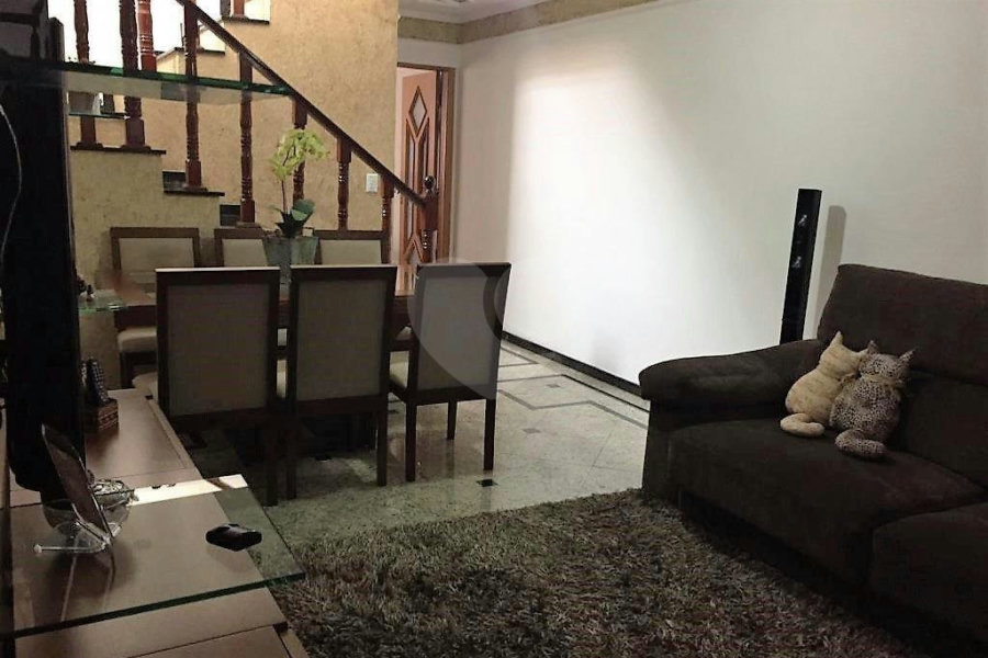 Sobrado à venda com 3 suítes em Vila Milton, Guarulhos, SP