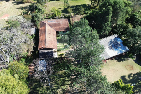 Chácara à venda com 3 quartos, sendo 2 suítes, em Jardim Estância Brasil, Atibaia, SP