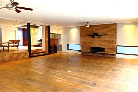 Casa de Vila à venda com 4 suítes em Granja Julieta, São Paulo, SP